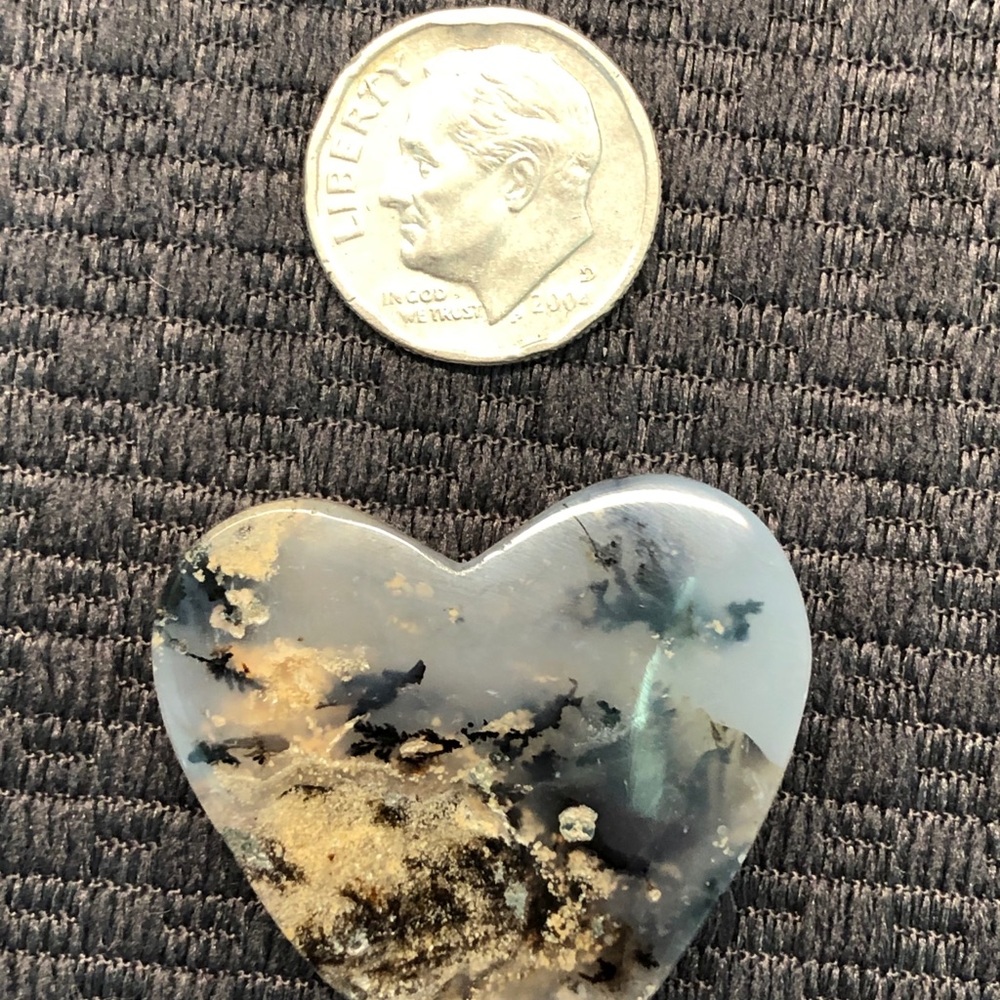 Moss agate and bumble bee stones